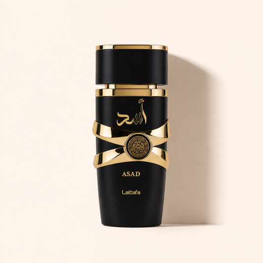 Frasco de Lattafa Asad, perfume árabe amadeirado e especiado, disponível em decant de 5 a 25ml