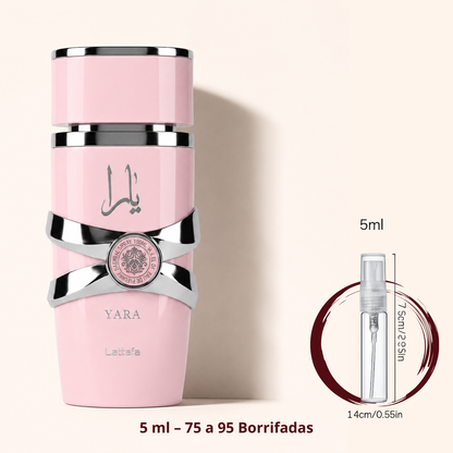 Lattafa Yara — frasco ao lado de um decant spray de 5 ml, para comparar o tamanho; cerca de 75 a 95 borrifadas